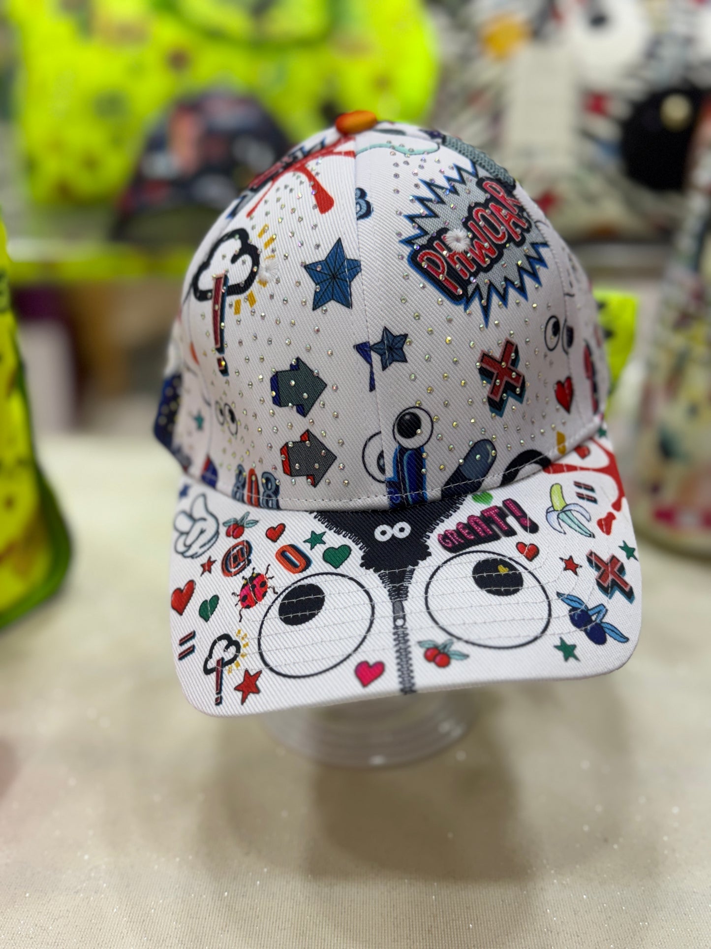 Casquette eye theme