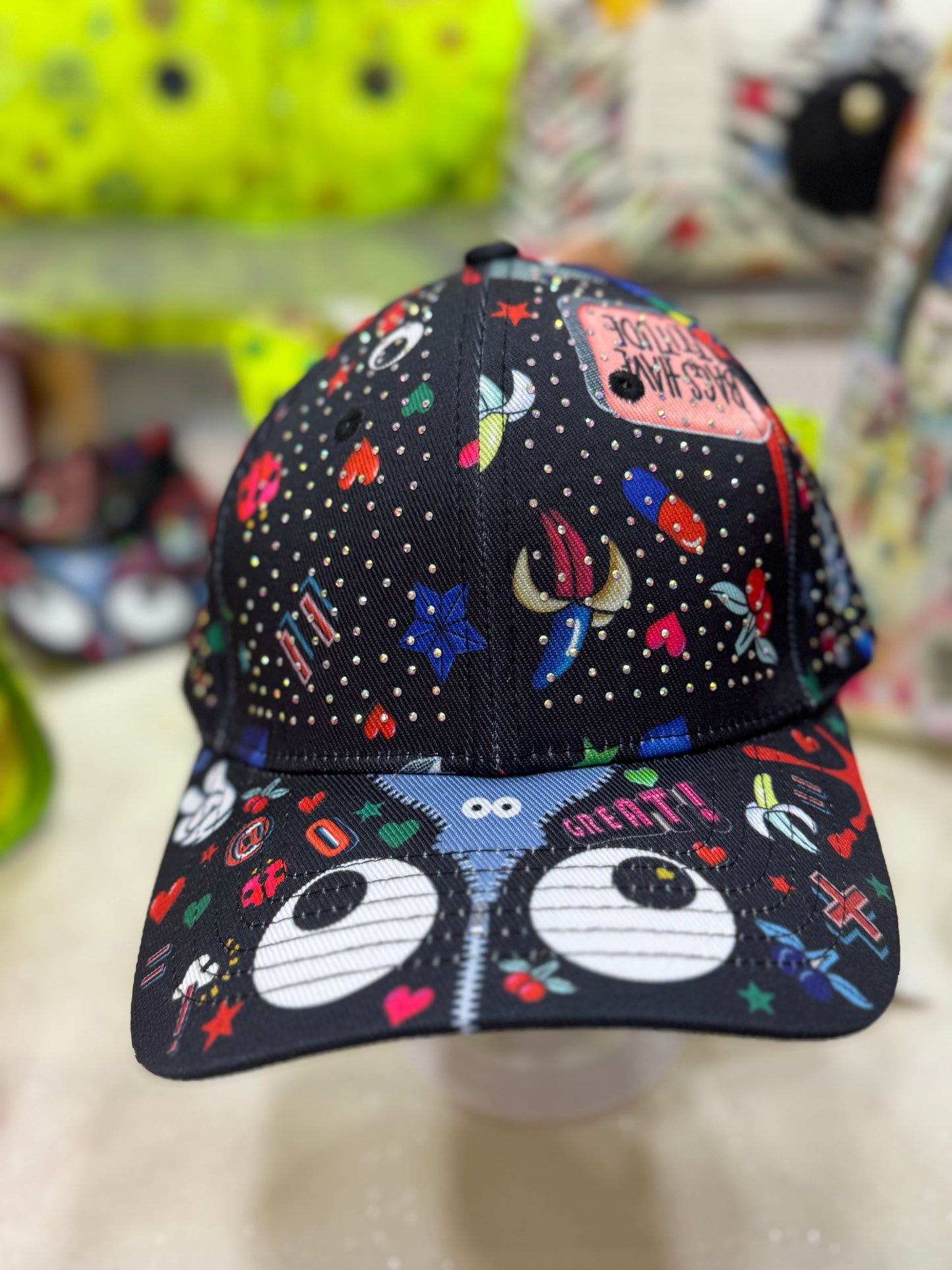 Casquette eye theme