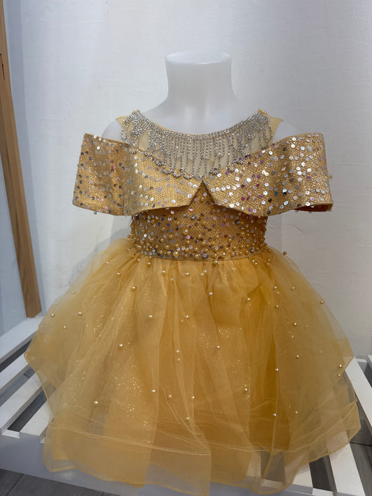 ROBE 10996 doré